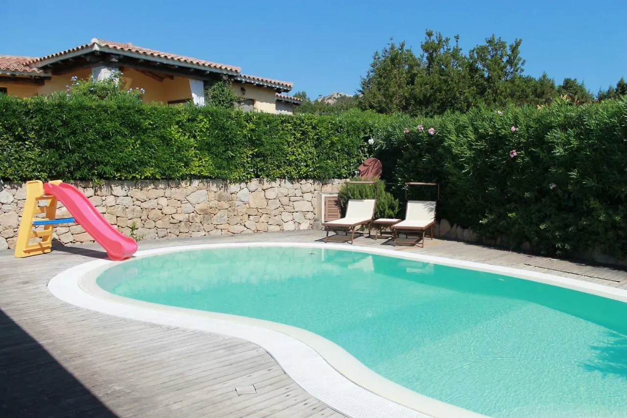 Villa Vista Mare Con Piscina San Teodoro