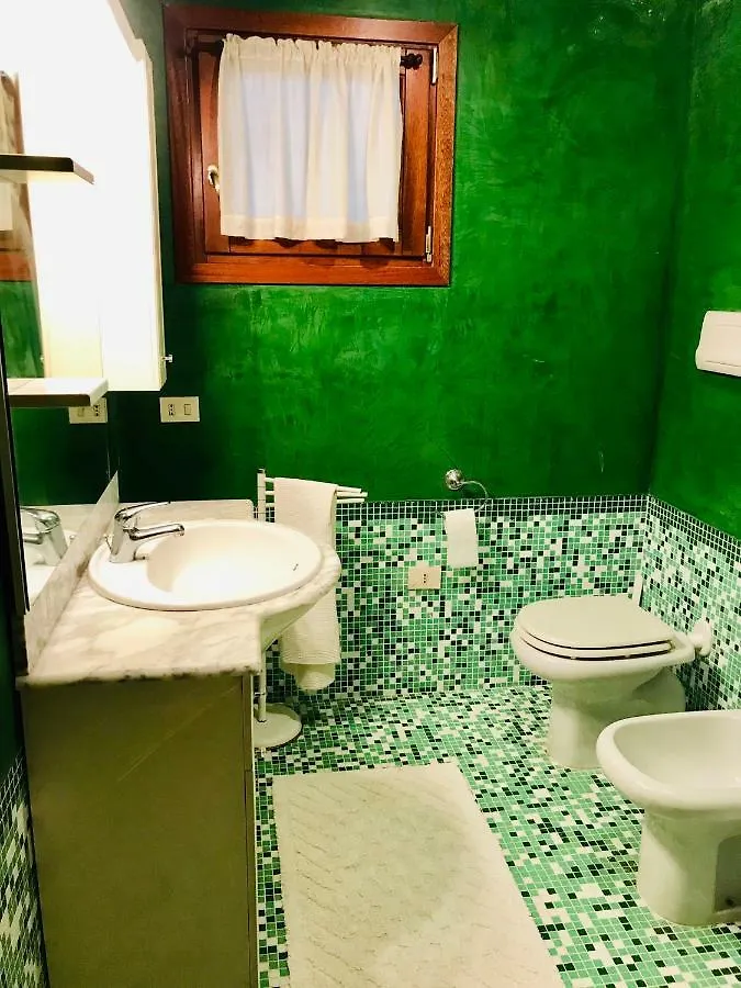 Villa Vista Mare Con Piscina San Teodoro  Italy